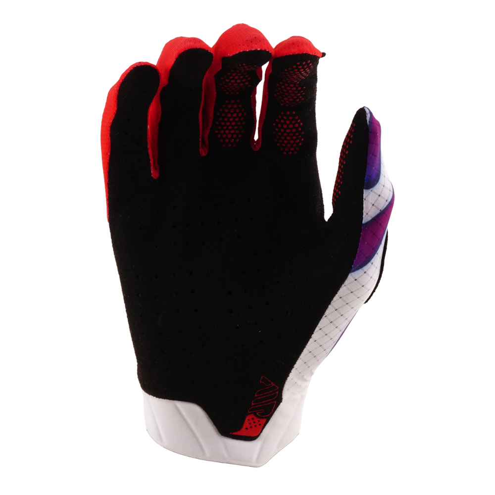 Air Glove Overspray White / Violet