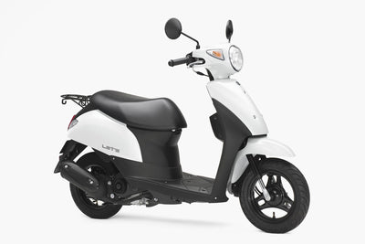 Benefits of Choosing a Scooter Versus a Car for your First Vehicle