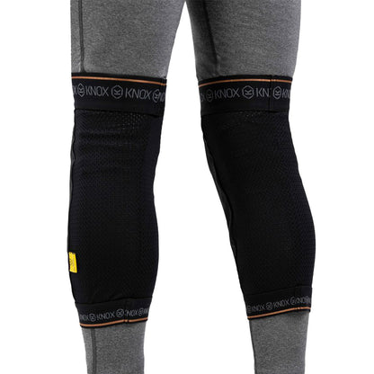 KNOX Action Pro Knee Guards - One Size / Unisex