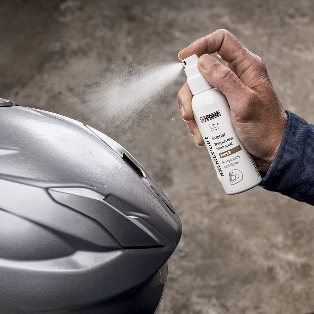 IPONE Helmet Kit - Helmet Out