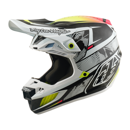 Se5 Ece Carbon Helmet Lined Up White