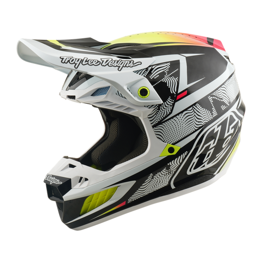 Se5 Ece Carbon Helmet Lined Up White