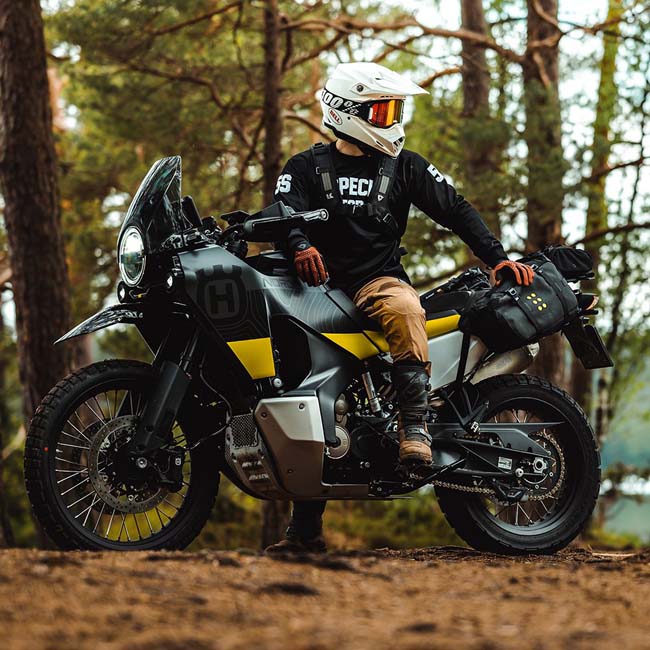 Kriega OS-BASE Husqvarna Norden 901 - luggage sold separately