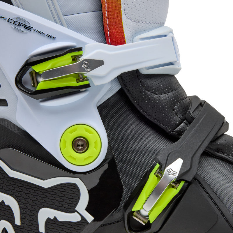 Motion Hello Future Boot